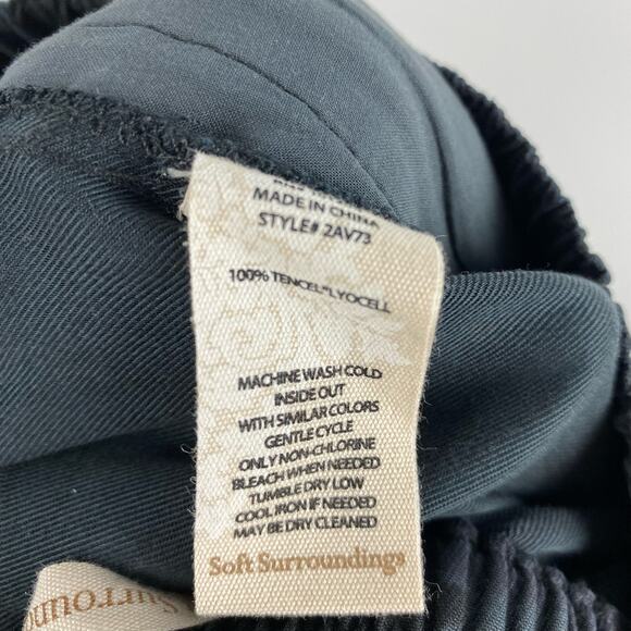 Soft Surroundings Rila Weekend Ankle Pants Black Camo Womens Size XS - Picture 7 of 11